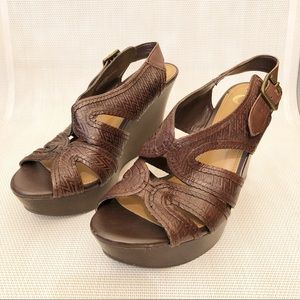 Gianni Bini Brown Leather Wedge Sandals | Sz 7.5